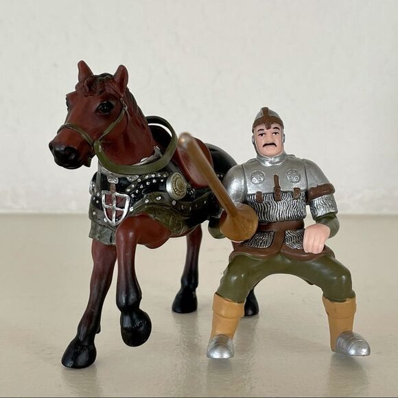 ELC horse and knight toy - Picture 1 of 9